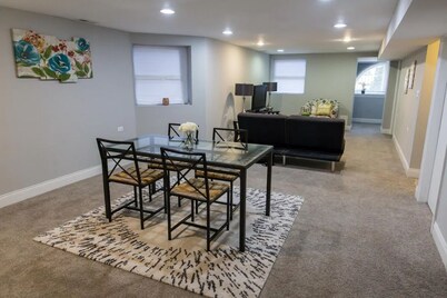 Cozy 2BR/1BA Garden Apartment Near Lincoln Square