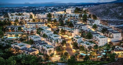 Paraiso Pueblo | Marbella Family Resort Pools