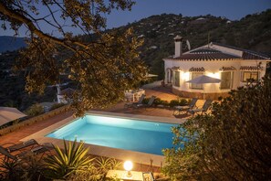 Piscina all'aperto