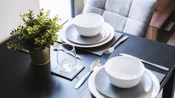 Club Apartment, Ensuite (Standard) | Dining