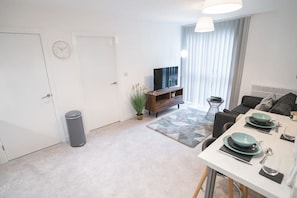 Restaurant - Birtin Works Apartments - Brand New - City Centre (Sheffield)