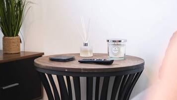 Club Apartment, Ensuite (Standard) | Dining