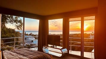 Panorama tweepersoonskamer | Luxe beddengoed, donzen dekbedden, individueel gedecoreerd