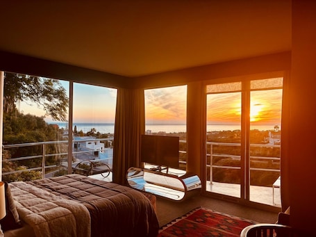 Master suite | Premium bedding, down comforters, individually decorated