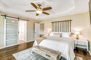 4 bedrooms, Internet, bed sheets