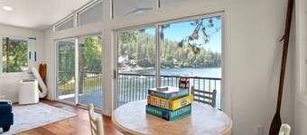 Incredible Waterfront Lakehouse on Liberty Lake