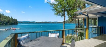 Incredible Waterfront Lakehouse on Liberty Lake