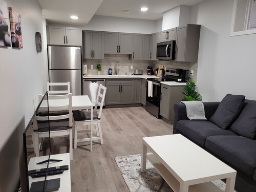 Affordable Luxury – 2-Bedroom Suite in Wolf Willow, Calgary!