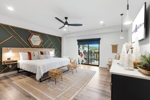 7 bedrooms, travel cot, free WiFi, bed sheets