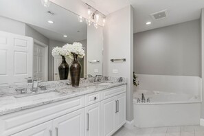 Bathroom - Kingston Residences 3 Bedroom Ocean View Condos (Myrtle Beach)