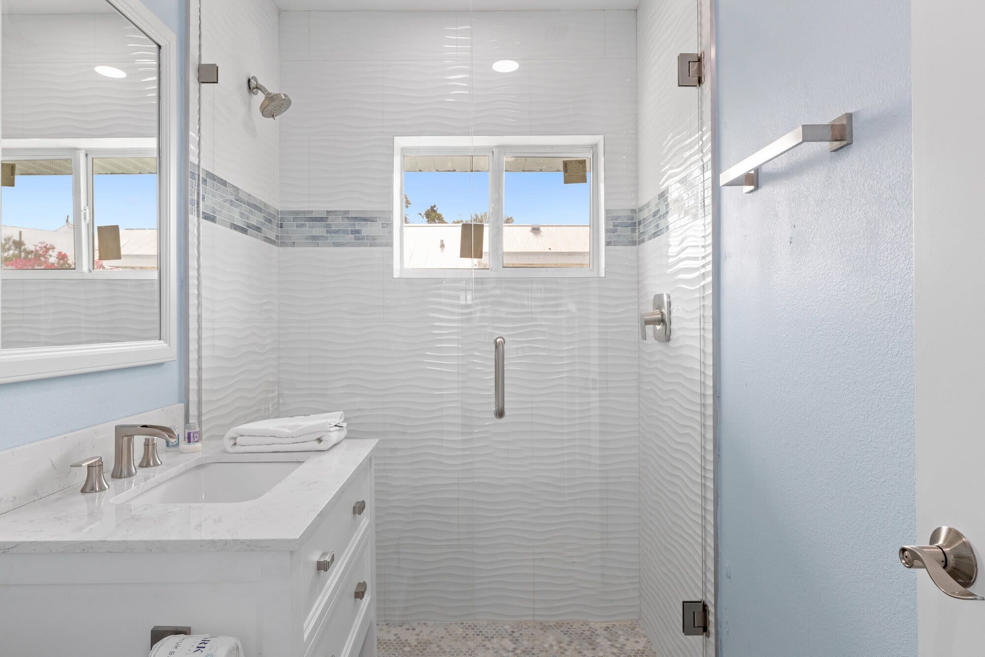 Bathtub, hair dryer, towels