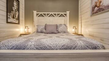 2 Schlafzimmer, Schreibtisch, Bügeleisen/Bügelbrett, kostenloses WLAN