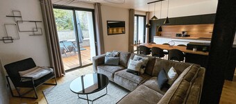 Maison 12 Personnes au Coeur de la Vieille Ville !