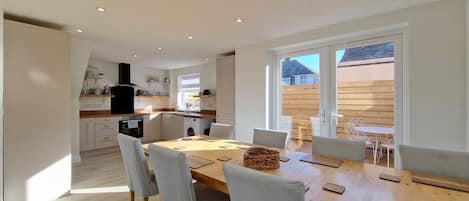 Superior House, Private Bathroom | Dining