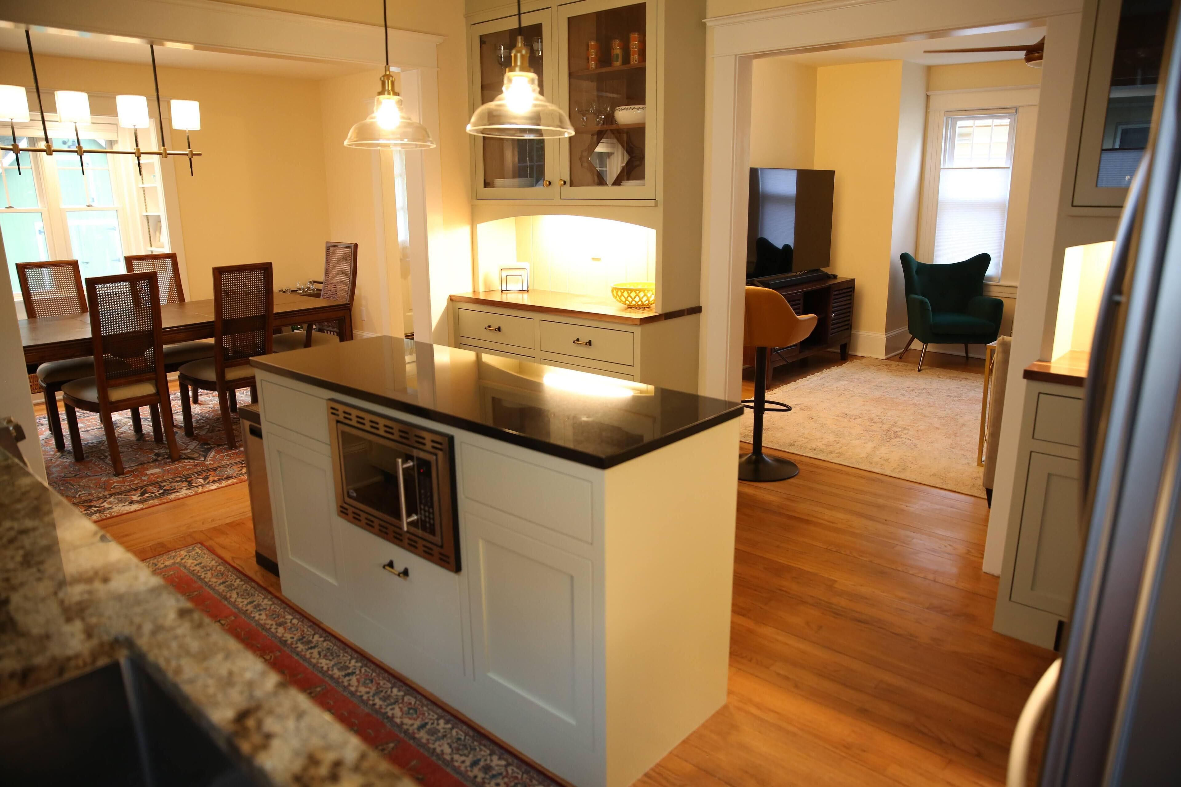 Charming Craftsman Home - Near Vassar, Marist