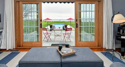 Waterfront Home with Pool, Hot Tub, Dock & Sunset Views – Near St. Michaels