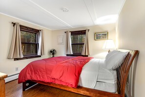 2 slaapkamers, een bureau, gratis internet, beddengoed