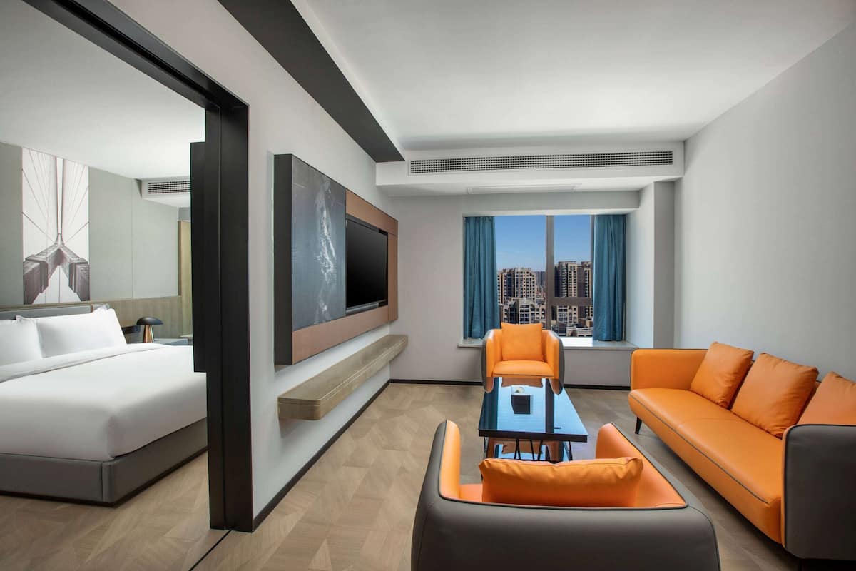 Suite Eksekutif, 1 Tempat Tidur King, Bebas Asap Rokok | Meja kerja dan Wi-Fi gratis