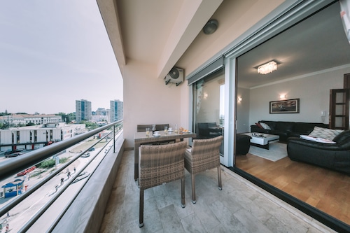 Two-Bedroom Apartment with Balcony 