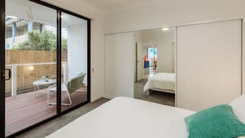 3 Schlafzimmer, Schreibtisch, Bügeleisen/Bügelbrett, WLAN