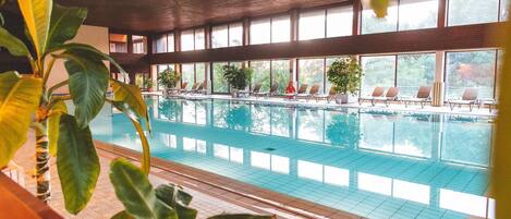 Innenpool, Außenpool