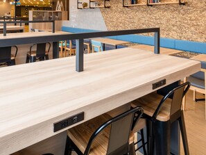 Petit déjeuner buffet compris tous les jours