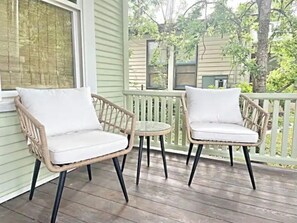 Terrace/patio - Welcome to Bob’s Bungalow - Idyllic East Side (Austin)