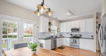 Spacious 3BR Home w/ Office, Yard & Fast Wi-Fi