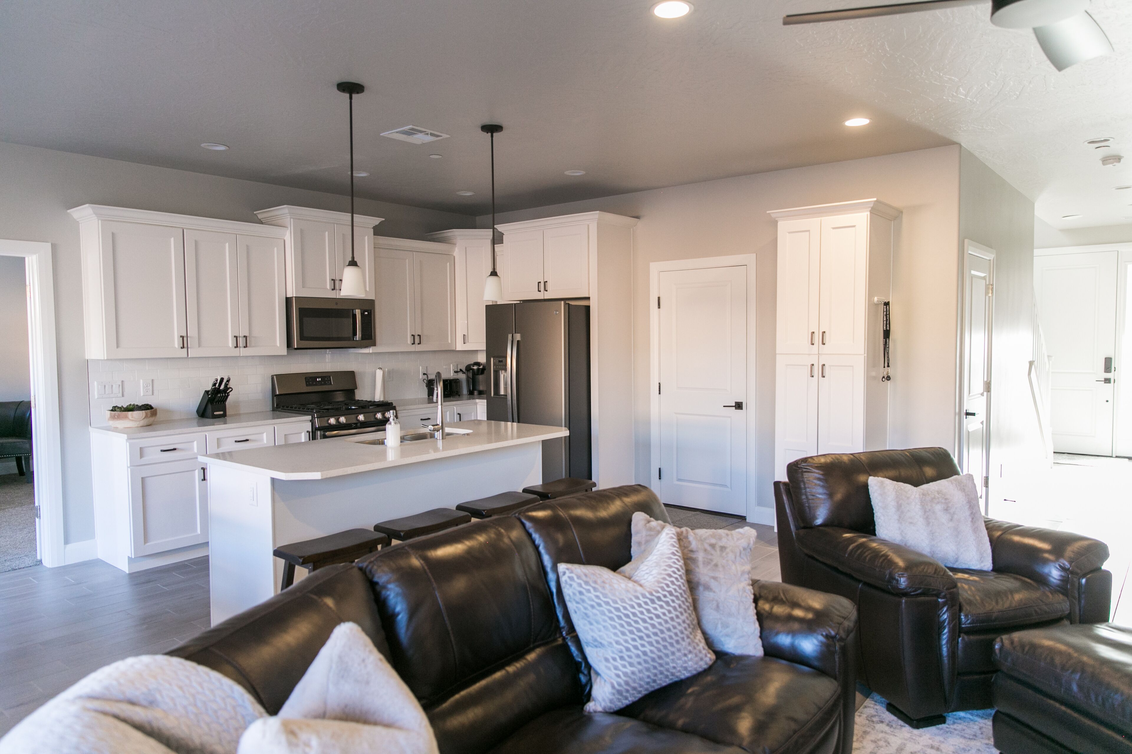 Beautiful Zion Village Townhome next to Clubhouse