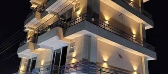 Luxury Low Cost Rooms Dharamshala Lift Wi-fi 5G