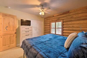 5 bedrooms, free WiFi, bed sheets