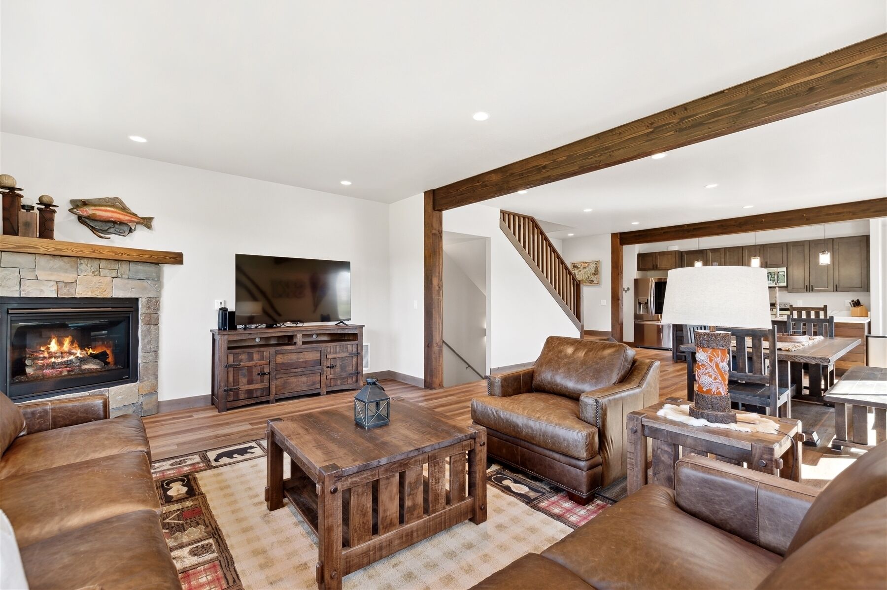 Trailblazer - Big Mountain 5BD 4BA Ski-in Ski-out luxury townhome!