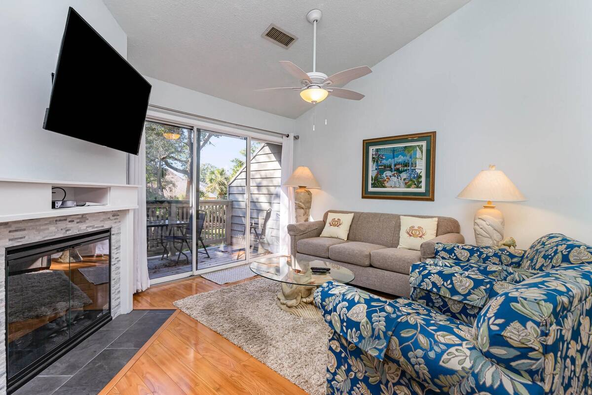 Villa, 2 Bedrooms | Living room