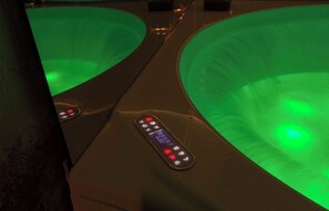 Indoor spa tub - Romantico appartamento pugliese con vasca idromassaggio (Fasano)