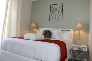 1 habitación, escritorio y wifi 