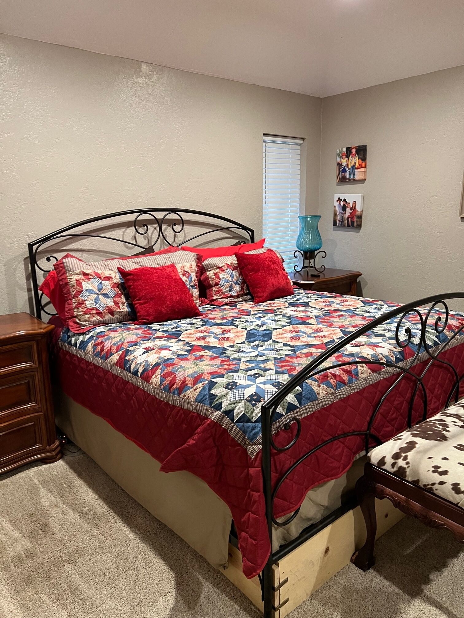 3200 sq. ft home sleeps 8 (The Bunk House)