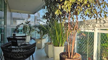 Superior Apartment | Lanai