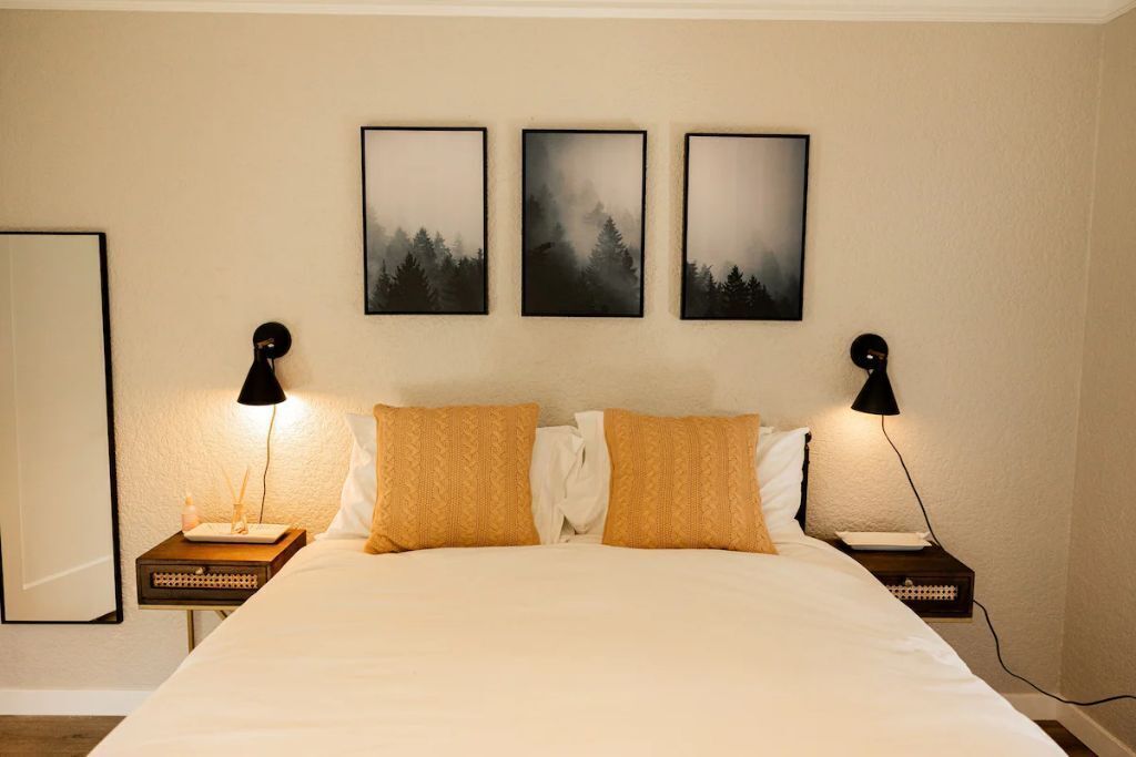 Spacious Home; close to ski park, trails, downtown