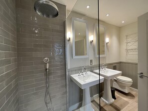 Classic House, Ensuite | Bilik Mandi