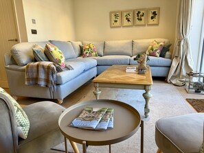 Classic House, Ensuite | Lounge