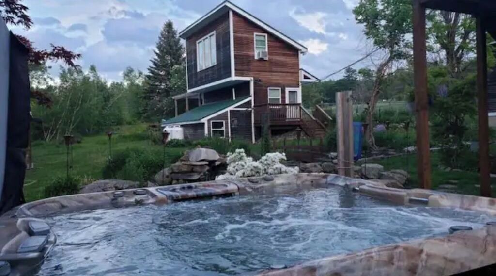 Bain à remous extérieur