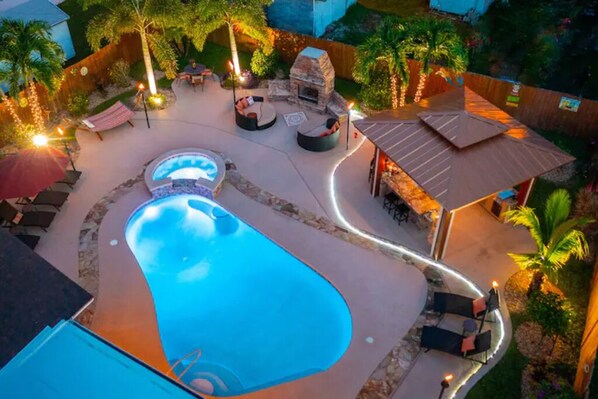 Outdoor pool, a heated pool