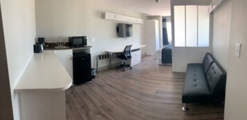 Televisión 43 pulgadas con canales de televisión por cable