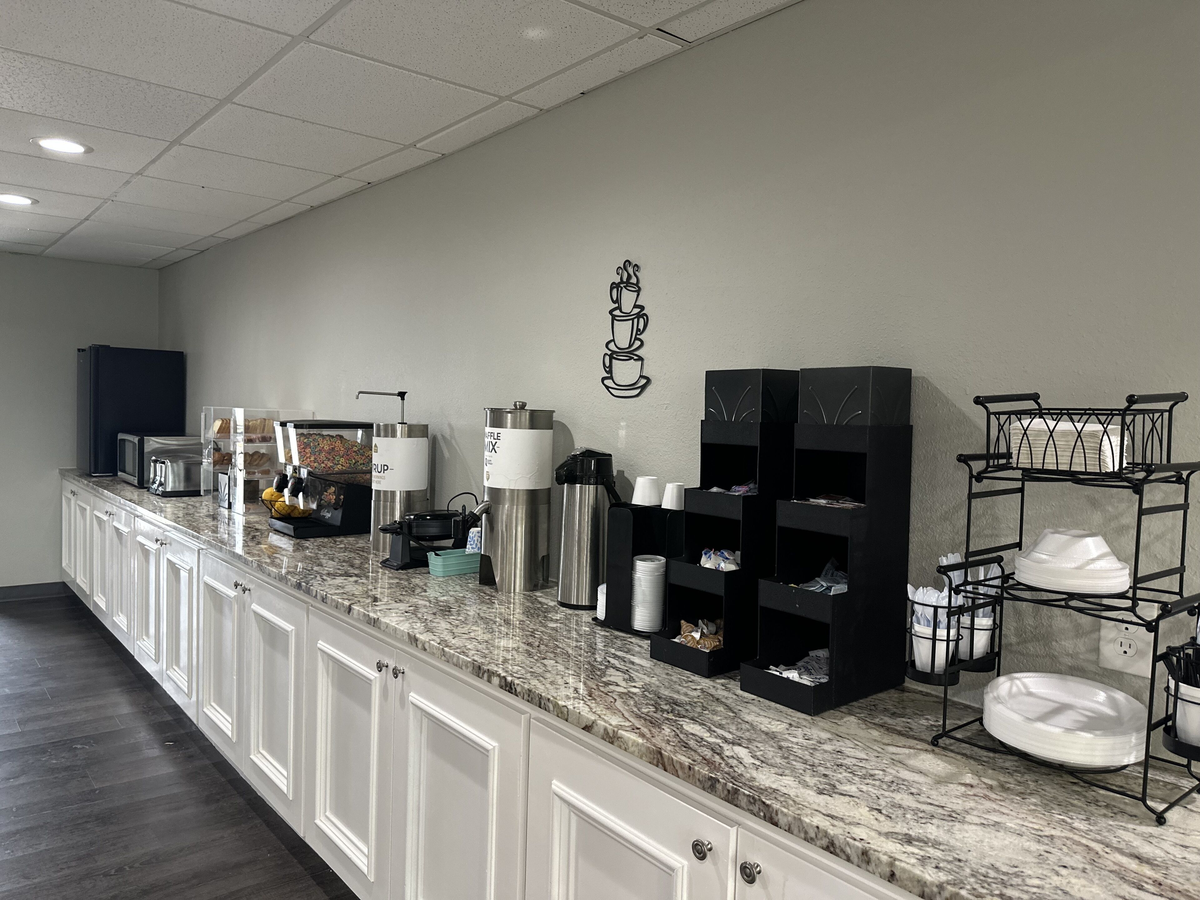 ฝ่ายต้อนรับ