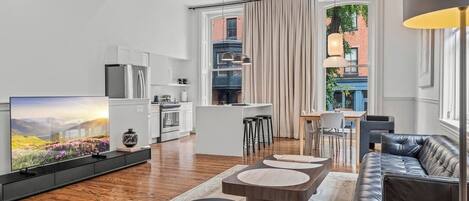 Televisie en een kantoor