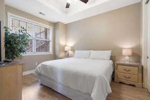 Condo, Multiple Beds, Balcony, Mountain View (Blue Bird Hideaway)