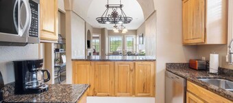 Blue Bird Hideaway - Near Silver Dollar City