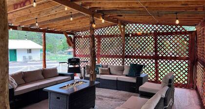 Cozy cabin at Inn at Lake Roberts