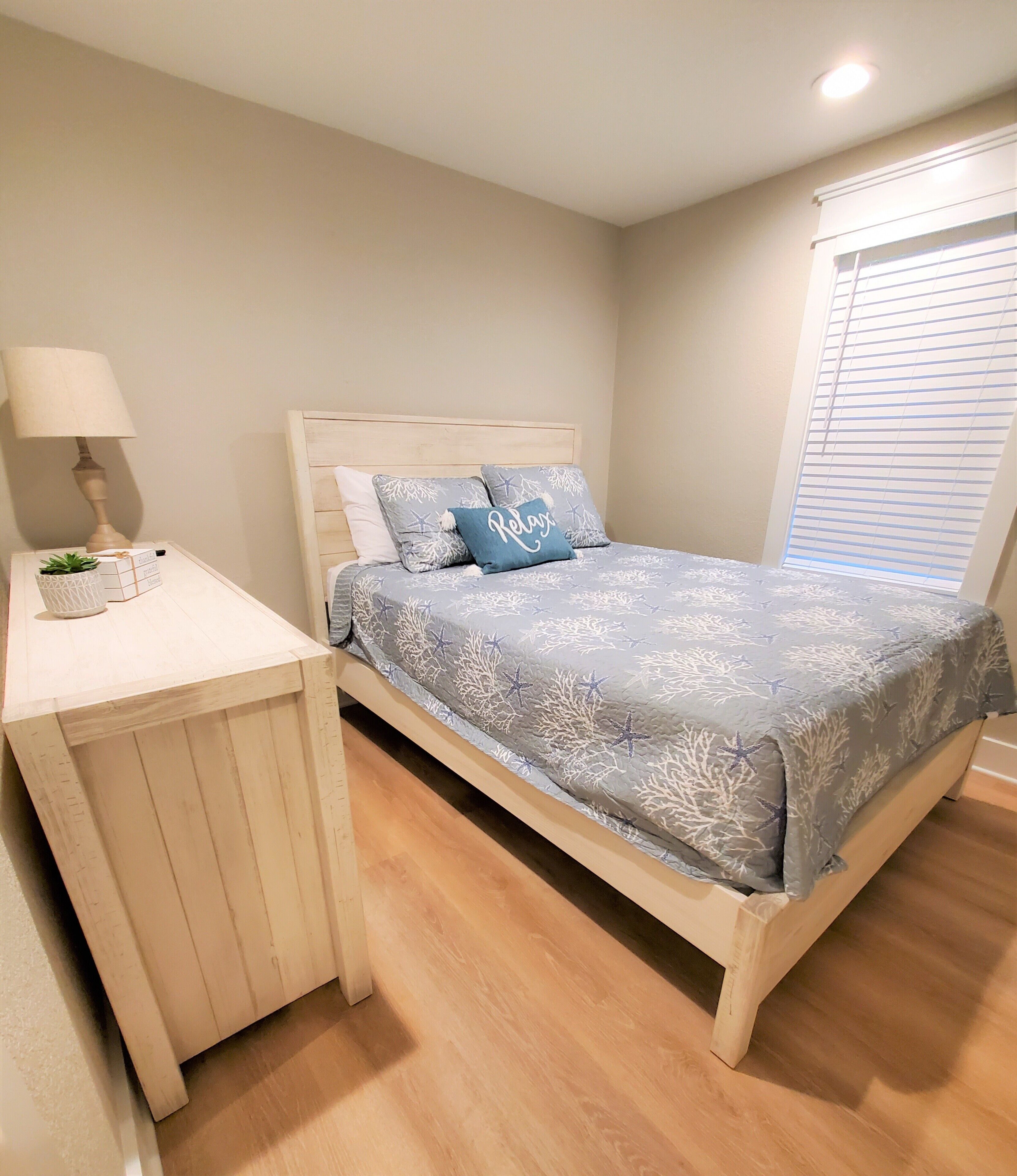 La Casita. 1 mile to Downtown Manteo