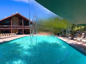 Piscina all'aperto